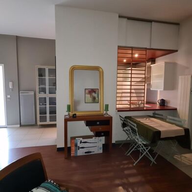Maison 4 pièces 1250 €