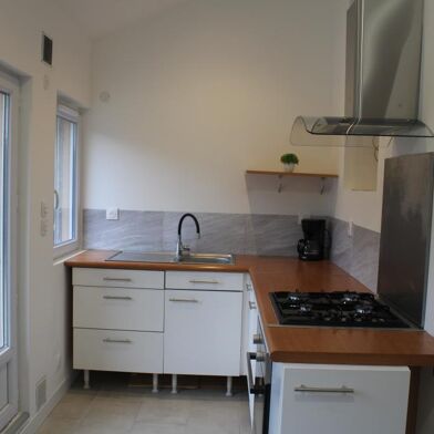 Maison 4 pièces 860 €