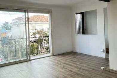 Maison 4 pièces 900 €