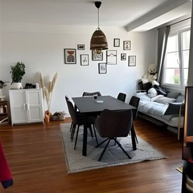 Appartement 3 pièces 770 €