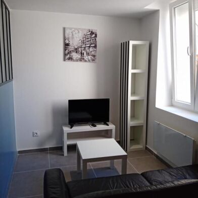 Appartement 1 pièces 450 €