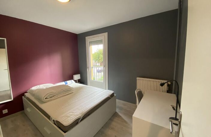Mieux qu'un studio, une chmabre meublée avec services — photo 2