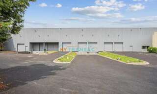 Local industriel  4542 m² à louer à Lisses (91090)