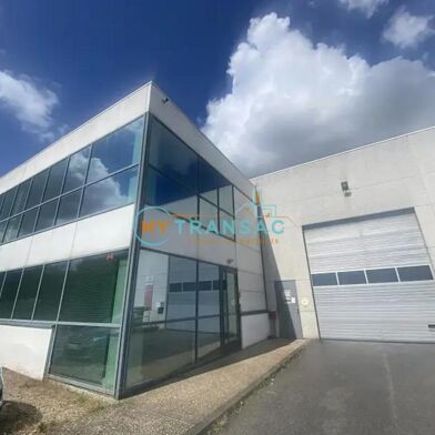 Local industriel 1 pièces 18855 €