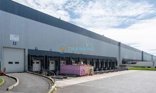 Local industriel  32863 m² à louer à Marly-la-Ville (95670)