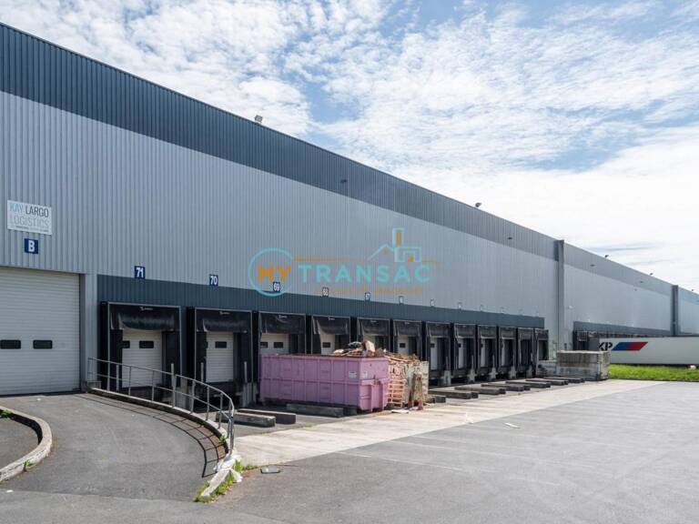 A LOUER Plateforme Logistique classe A situé à Marly-la-Ville — photo 1