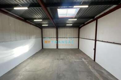 Local industriel  2553 €