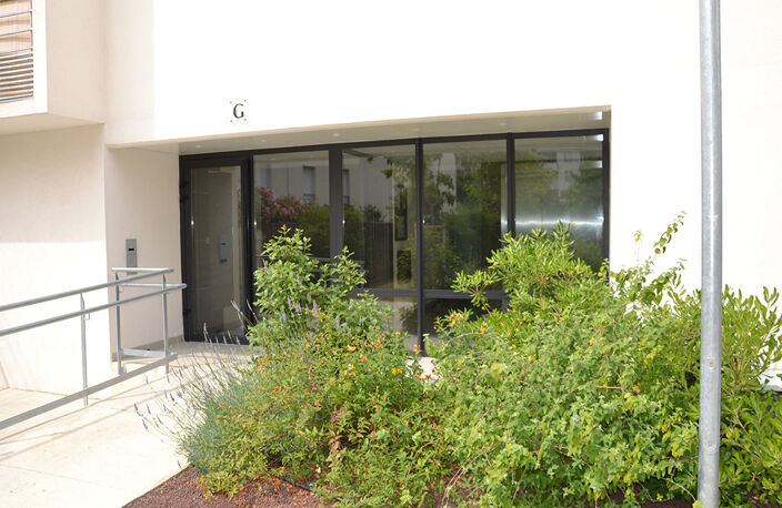 RESIDENCE LA MANADE, T2 AVEC BALCON — photo 2