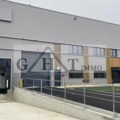 Local industriel  16471 €