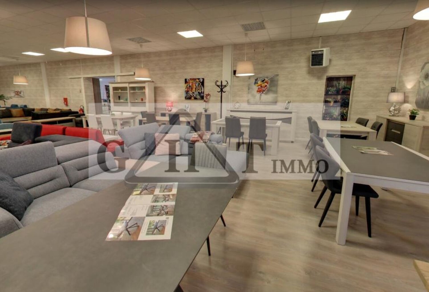LOCAL COMMERCIAL À VENDRE – COULOMMIERS (77120) — photo 1