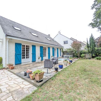 Maison 6 pièces 438640 €