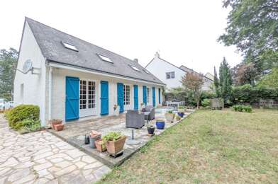 Maison 6 pièces 377440 €