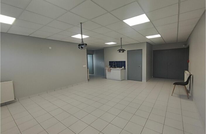 BÃ¢timent F12 — photo 2