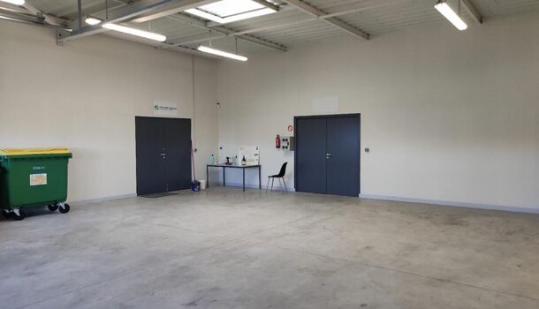 Local d'activit&eacute;s 12 pièces  à vendre Ancinnes 72610