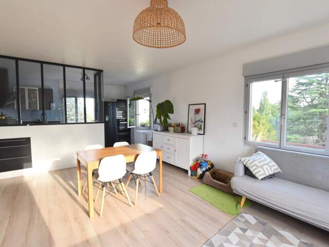 Spacieux T4 Lumineux à Francheville - prêt à emménager ! — photo du bien