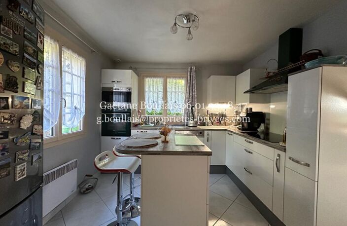 Maison proche BRIONNE 154.50 m2 4 chambres sous-sol piscine 294.000 — photo 5
