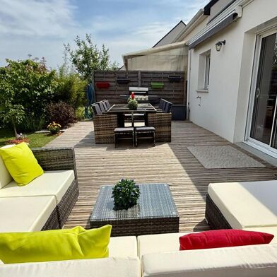 Maison 5 pièces 337900 €