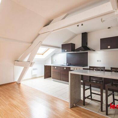 Appartement 3 pièces 690 €