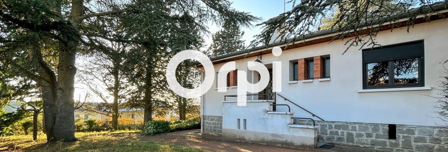 Maison 6 Pièces 134 m² à vendre à Chazelles-sur-Lyon (42140)