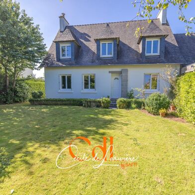 Maison 7 pièces 285600 €