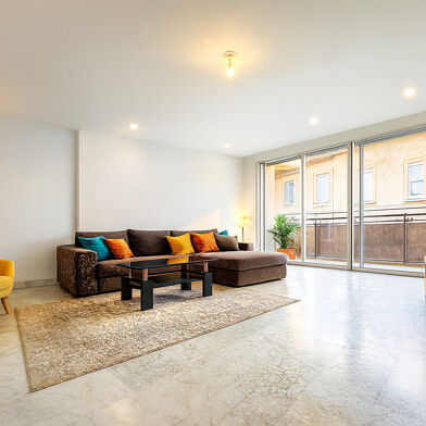 Appartement 4 pièces 1125 €