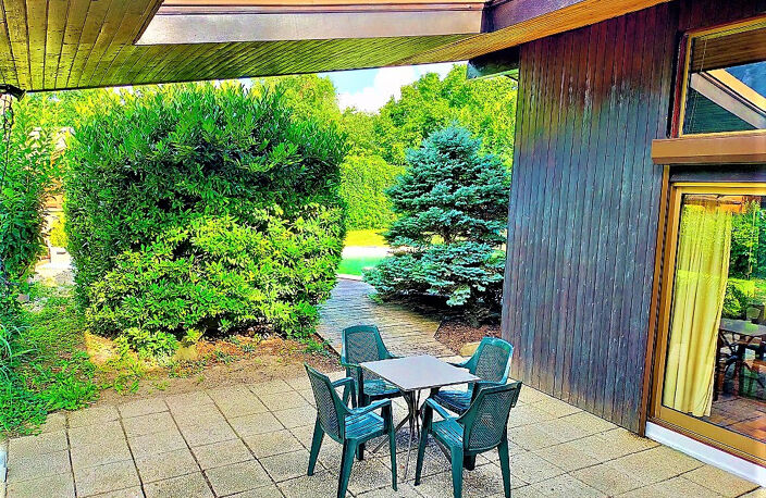 Cluses   Villa d'architecte de plain-pied avec piscine, proc — photo 5