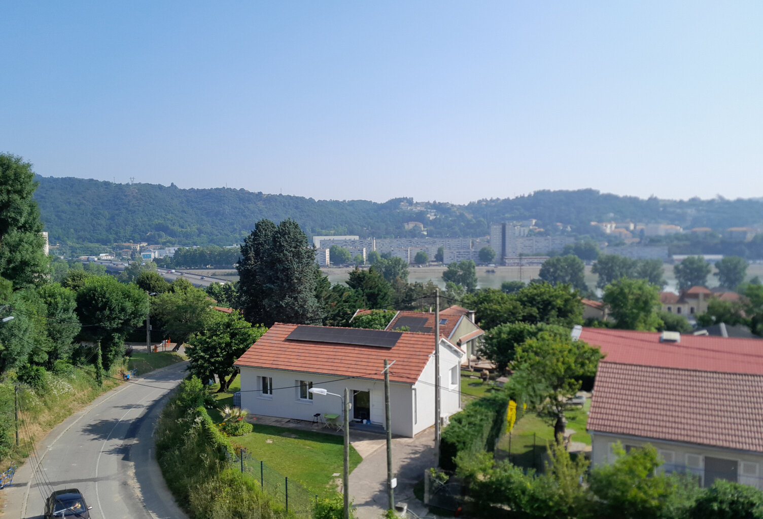 Appartement T3 de 62,5m2 -r Saint Romain en Gal - terrasse - — photo 1