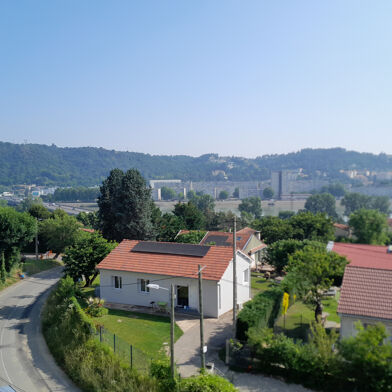 Appartement 3 pièces 235000 €