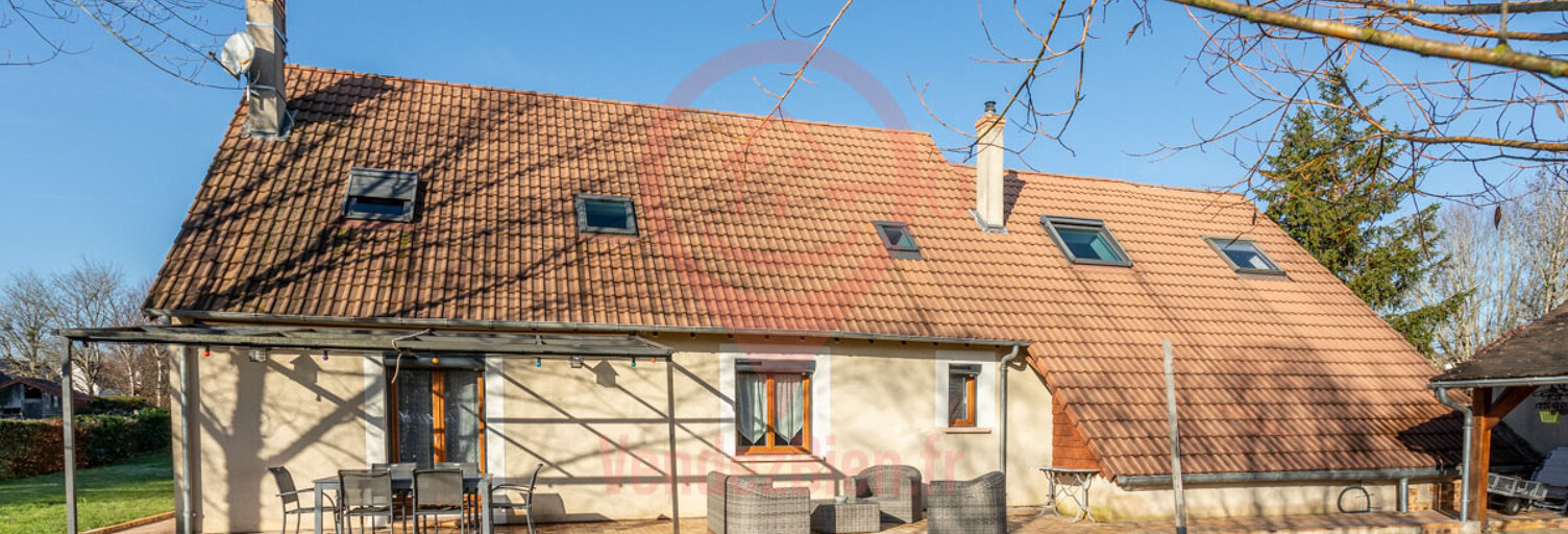 Maison 6 Pièces 140 m² à vendre à Saint-Doulchard (18230)