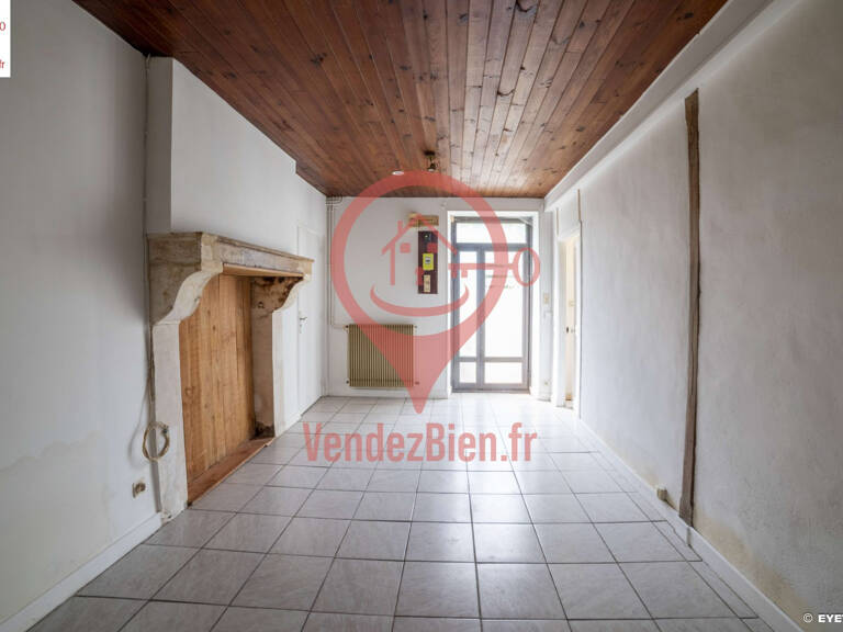 dpt cher (18), à vendre Sainte Solange P2 de 67m2 avec dépen — photo 1