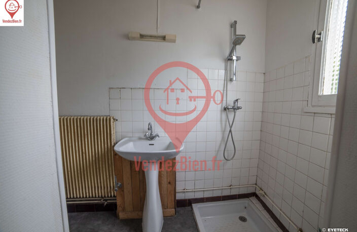 dpt cher (18), à vendre Sainte Solange P2 de 67m2 avec dépen — photo 4