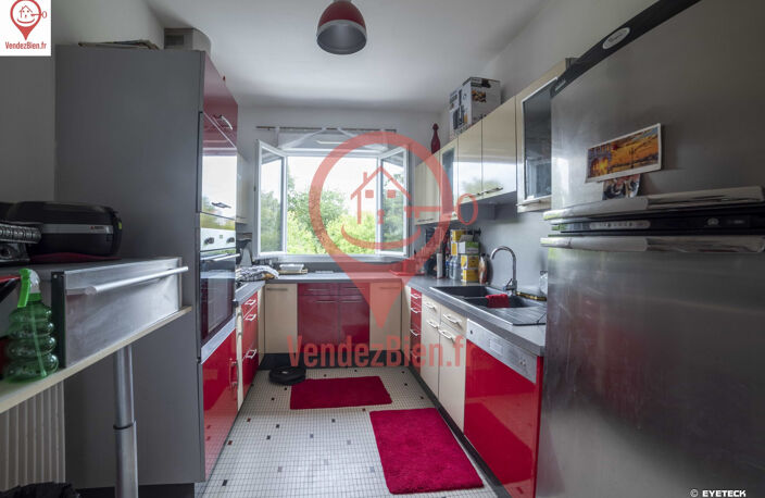 dpt cher (18), à vendre BOURGES Maison P8 de 264m2 avec gara — photo 3