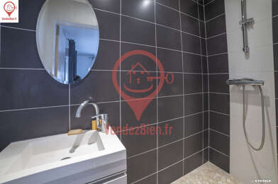 Maison 8 pièces 445900 €