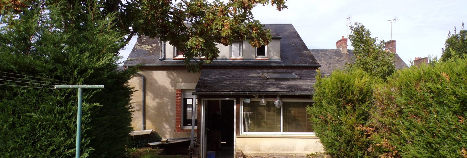 Maison 4 Pièces 102 m² à vendre à Saint-Martin-d'Auxigny (18110)