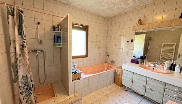 Villa / Maison 4 pièces  à vendre Voiron 38500