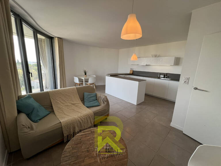 À Montpellier, appartement T3 avec terrasse parking sécurisé — photo 1