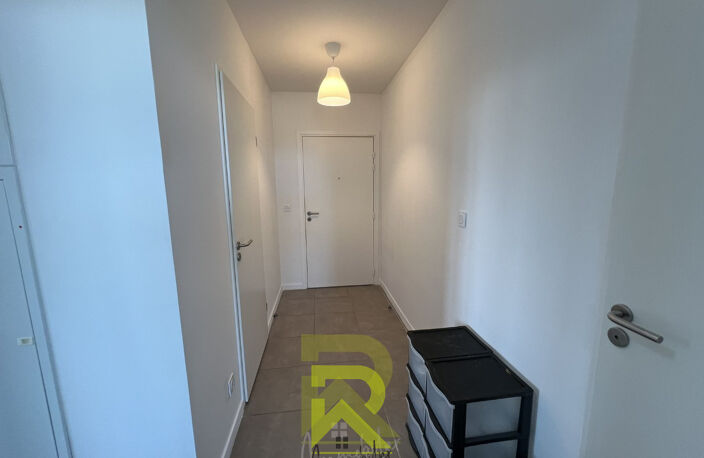 À Montpellier, appartement T3 avec terrasse parking sécurisé — photo 4