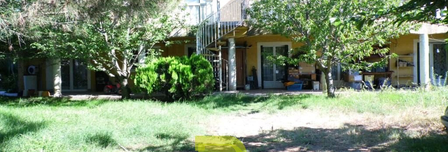 Immeuble  270 m² à vendre à Vias (34450)