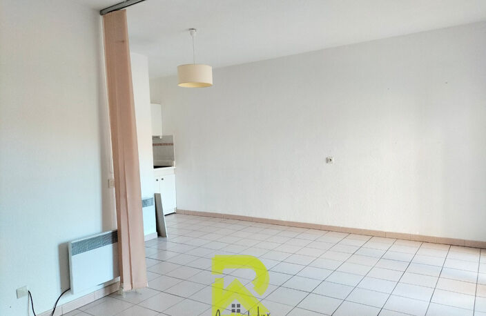 Studio avec balcon terrasse en CV résidence séniors — photo 2