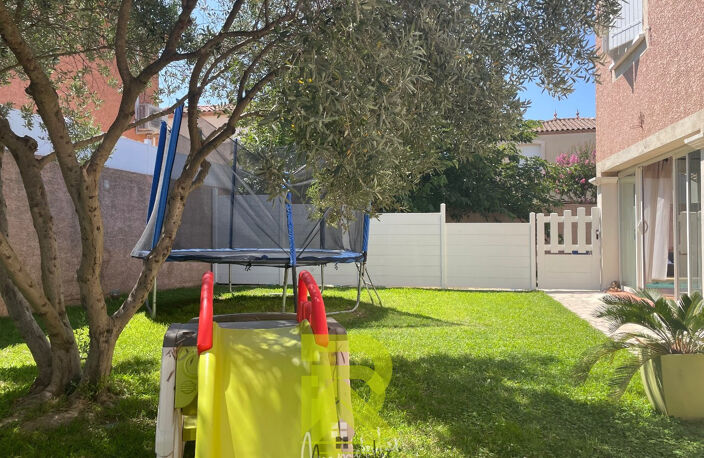 Maison T7 - Piscine — photo 5