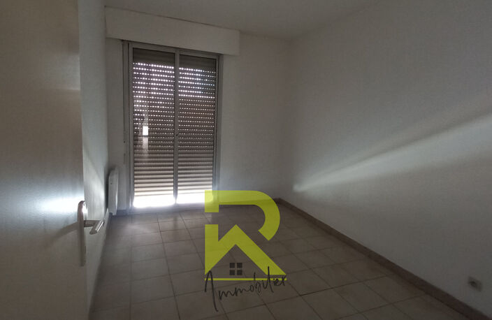 Centre ville de Béziers un appartement T4 de 83m2 avec garag — photo 5