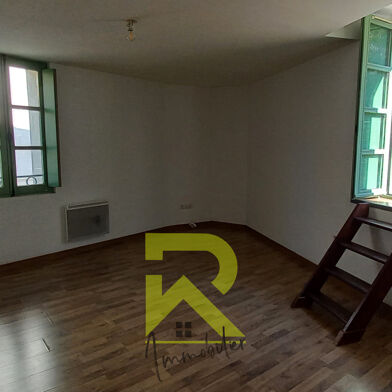 Immeuble  193000 €