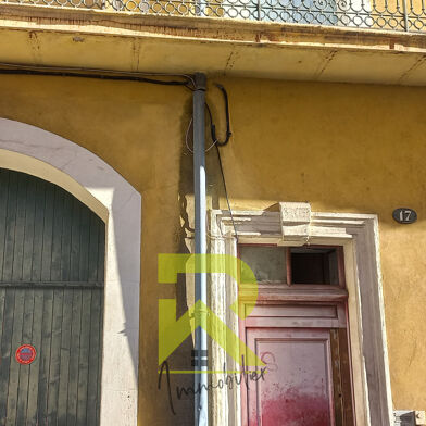 Immeuble  213000 €