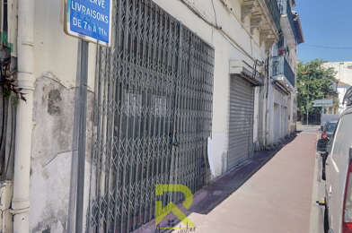 Commerce 4 pièces 800 €