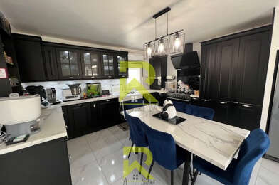 Maison 6 pièces 495000 €