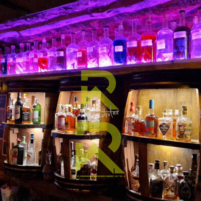 Commerce  212000 €