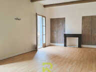 Agde-Appartement T3 duplex à rénover — photo 2