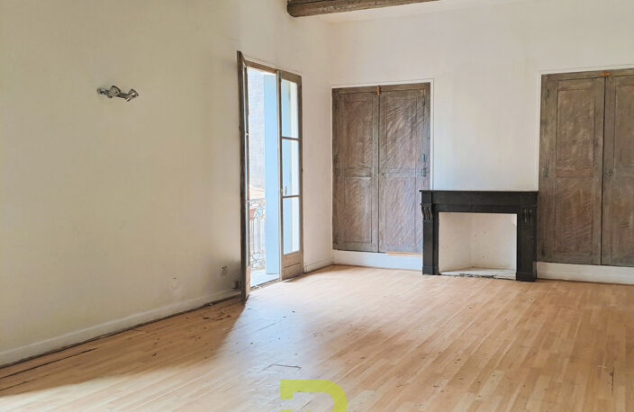 Agde-Appartement T3 duplex à rénover — photo 2