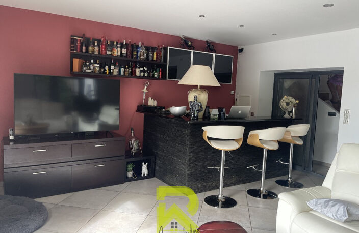 MAISON 6 PIÈCES AVEC TERRASSE - PROCHE BÉZIERS — photo 2