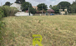 Terrain  704 m² à vendre à Servian (34290)